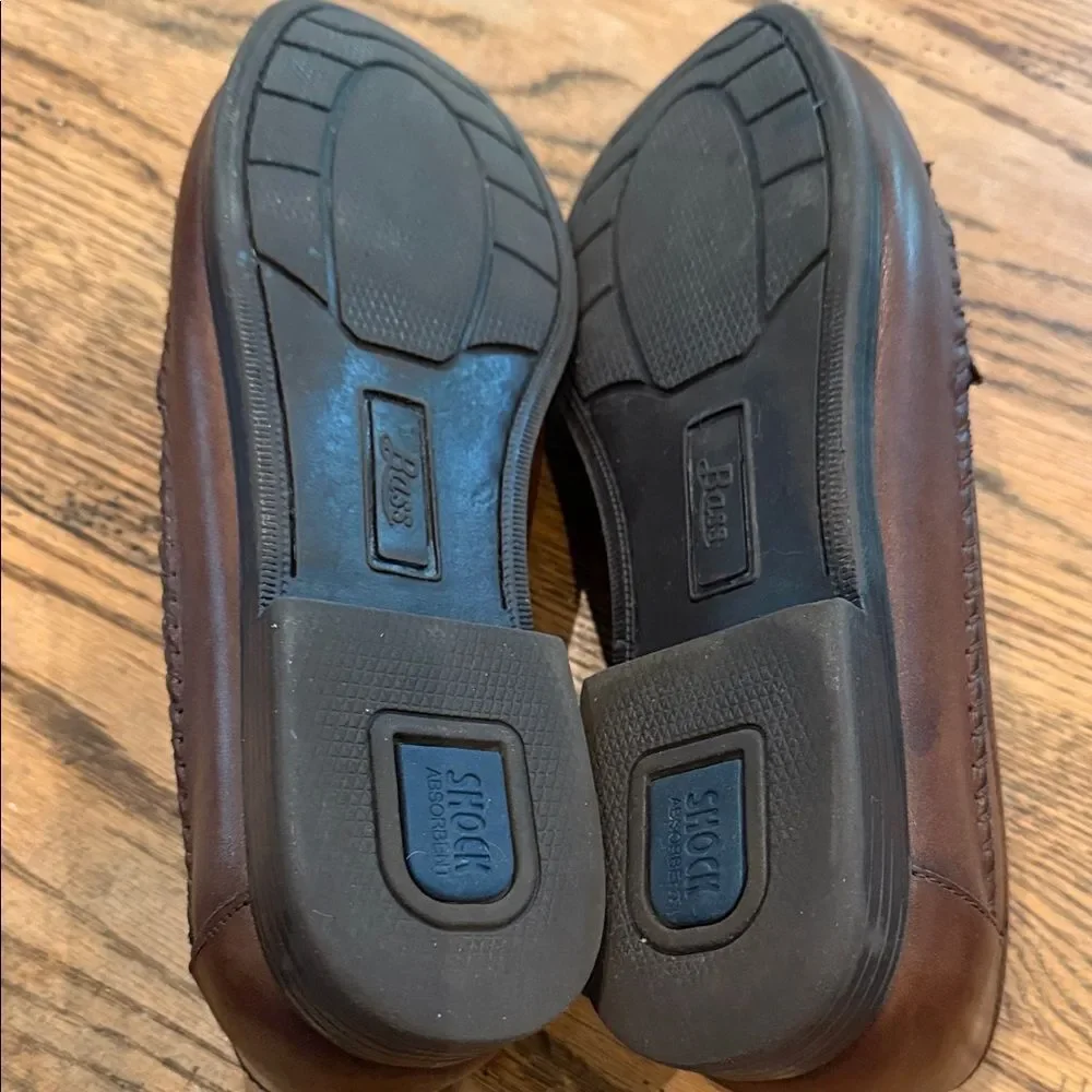 Bass Men's Tan Leather Slip-On Loafers